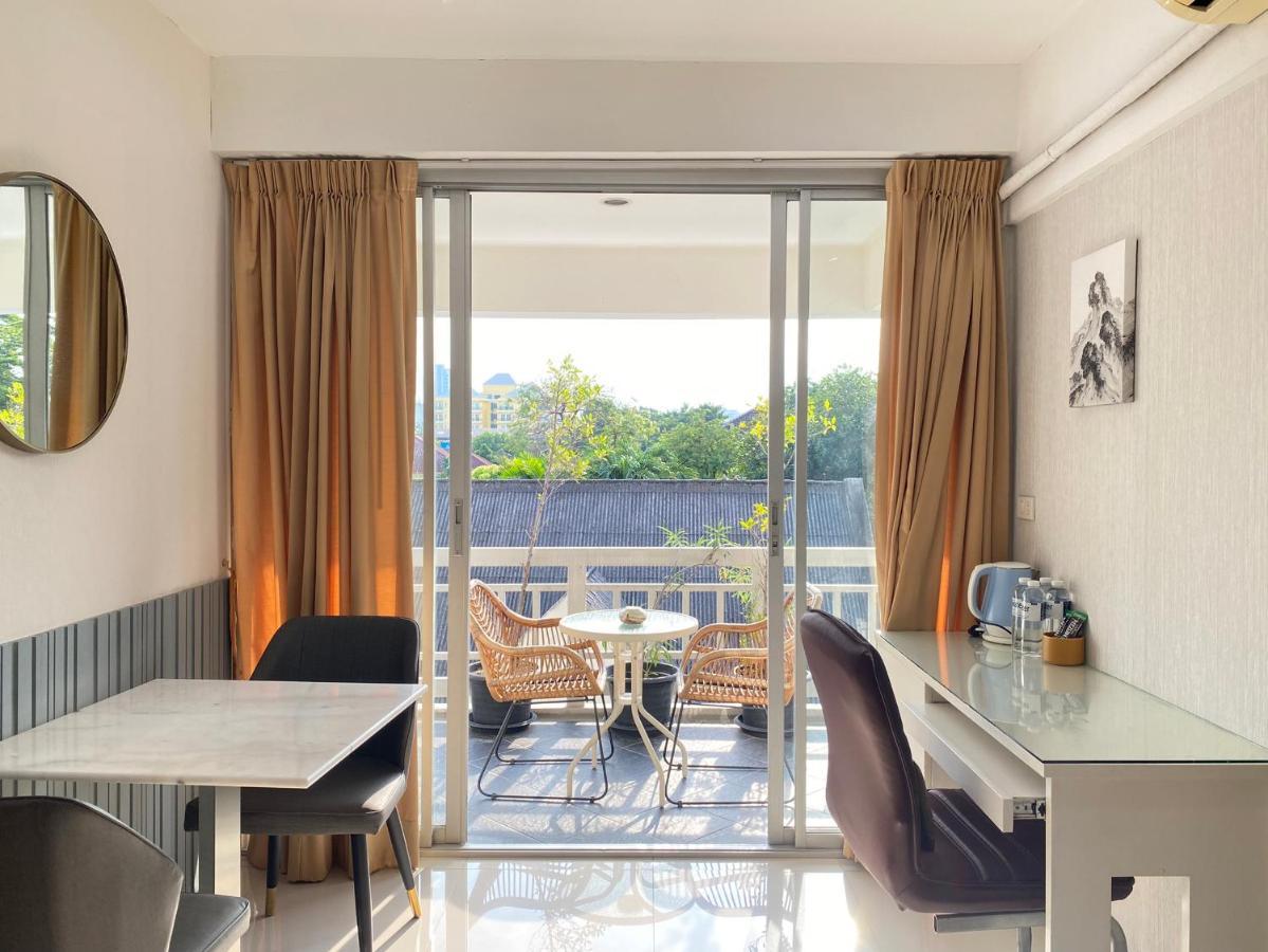 Baan Sabai Rama IV Apartment 방콕 외부 사진