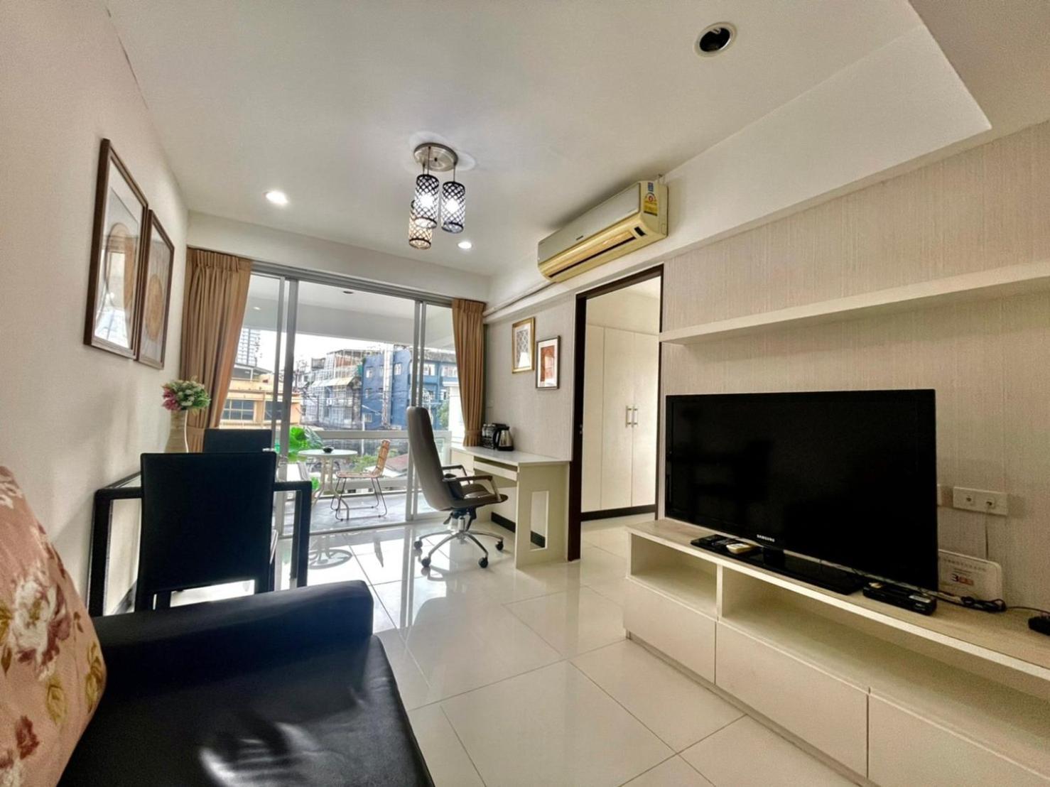 Baan Sabai Rama IV Apartment 방콕 외부 사진
